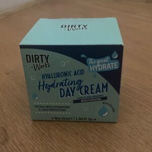 Dirty Works Hyaluronic Acid Hydrating Day Cream - Light Aqua